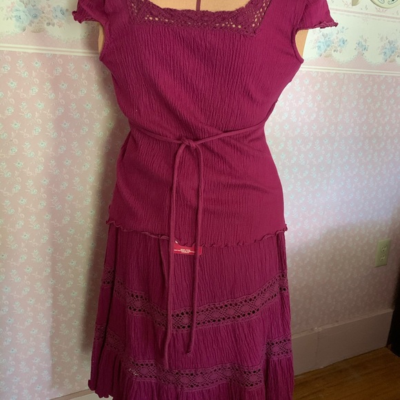 XHILARATION 2 PIECE SKIRT AND TOP - Picture 2 of 9